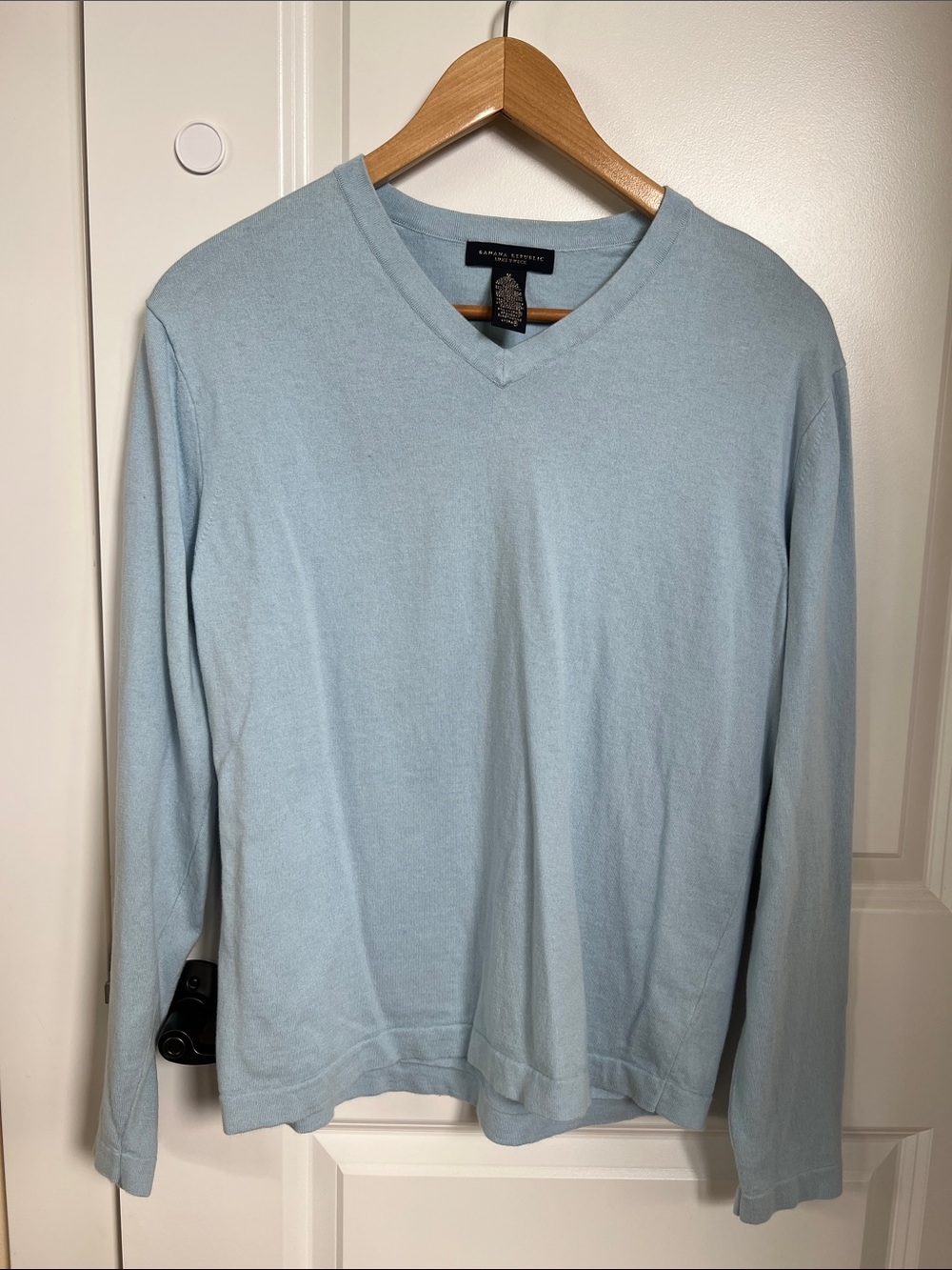 Banana Republic luxe V neck silk cashmere blend Sweater